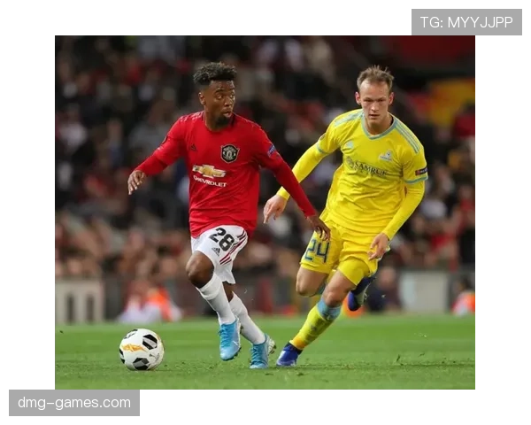 戴维斯边路巧妙配合助球队打破僵局 戴维斯边路巧妙配合助球队打破僵局