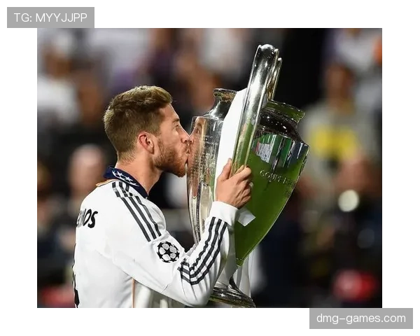 西甲积分榜更新:争冠悬念再起,多队状态回升搅动榜首格局 西甲积分榜更新:争冠悬念再起,多队状态回升搅动榜首格局