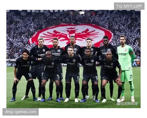 德甲格局重塑:多队实力跃升引爆新赛季争冠悬念 德甲格局重塑:多队实力跃升引爆新赛季争冠悬念